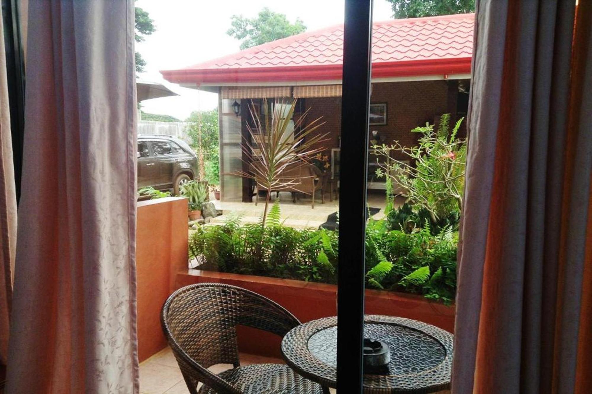 Citadel Bed And Breakfast Puerto Princesa Dış mekan fotoğraf