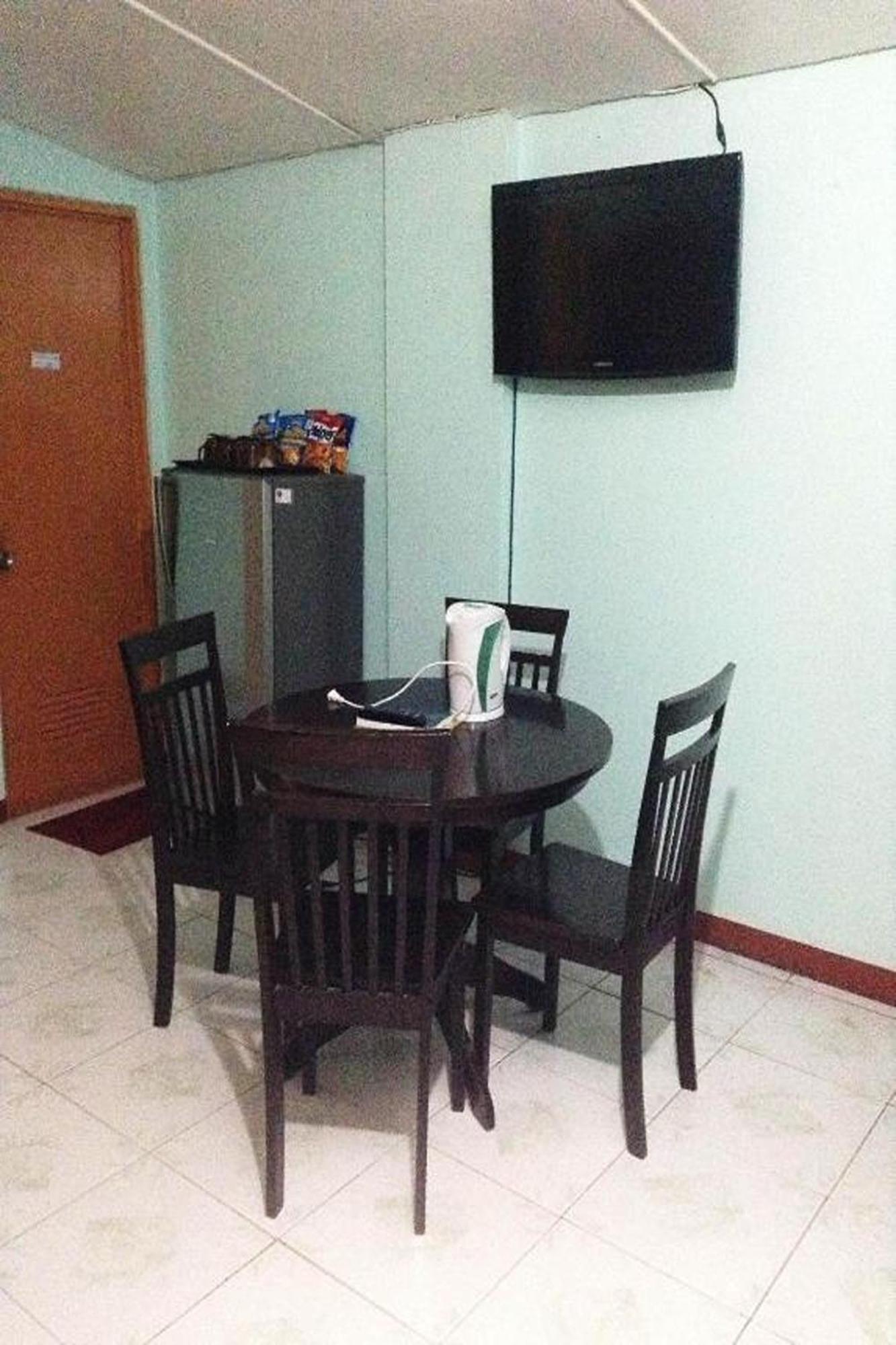 Citadel Bed And Breakfast Puerto Princesa Dış mekan fotoğraf