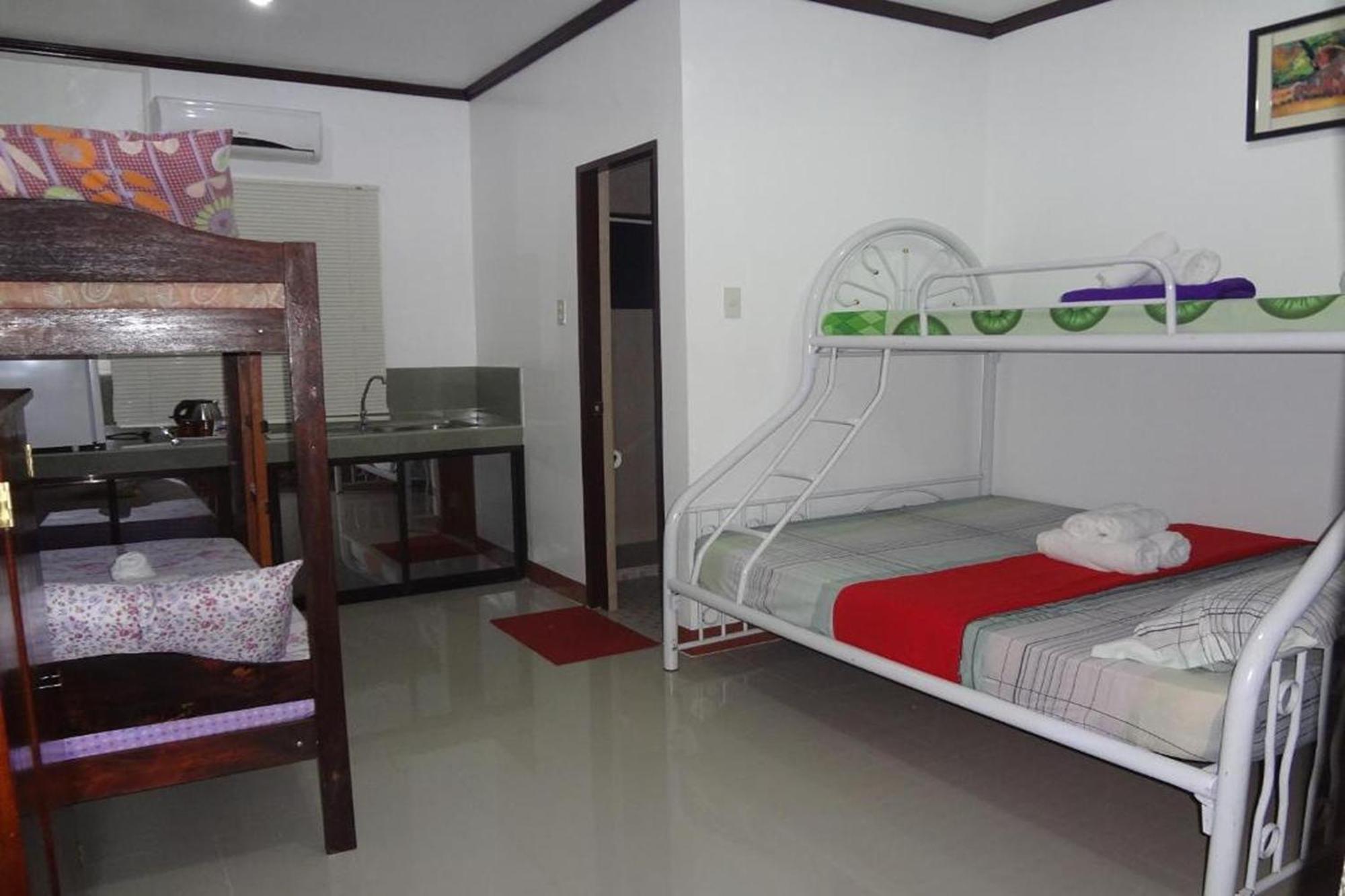 Citadel Bed And Breakfast Puerto Princesa Dış mekan fotoğraf